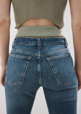 Jeans Capri Talle Alto con Bolsillos