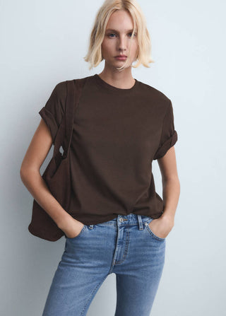 Jeans Cropped Acampanados con Bolsillos