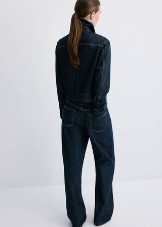 Chaqueta Denim Ajustada con Bolsillos