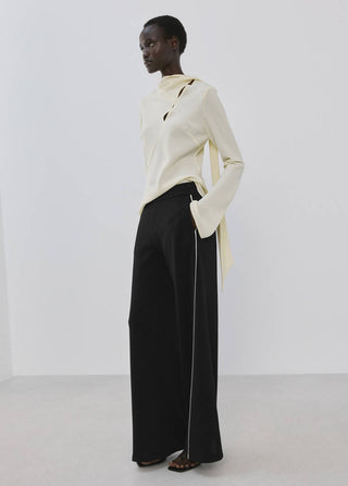 Pantalón Recto con Raya Lateral