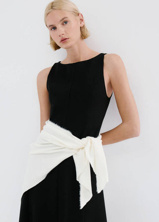 Vestido Midi Cuello Redondo sin Mangas