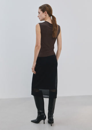 Blusa Ajustada con Detalle Fruncido