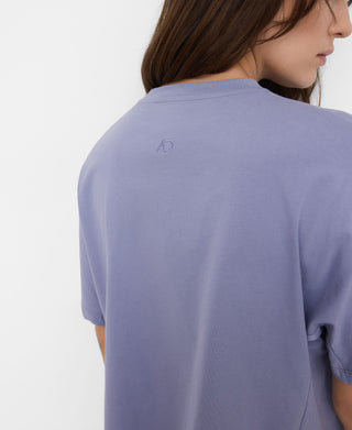 Camiseta Cuello Redondo con Logo Bordado