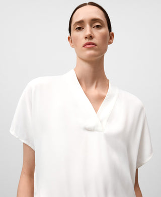 Blusa Manga Corta con Tejido Satinado