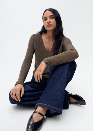 Sudadera Cuello V con Tejido Lúrex