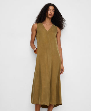 V-neck Midi Dress with Pockets