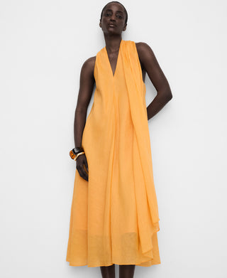 Vestido Largo con Detalle Cuello Pañuelo