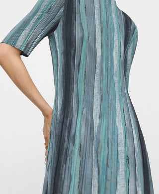 Vestido Manga Corta con Tejido Crinkle