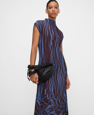 Vestido Midi Bicolor con Plisado Irregular