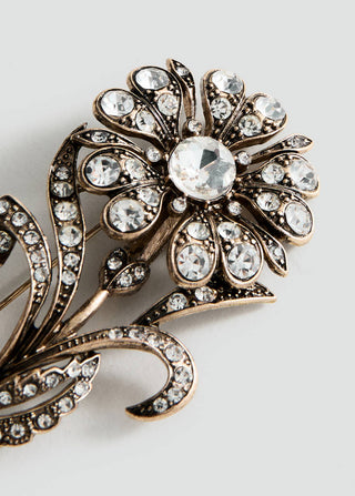 Broche Lindsay.