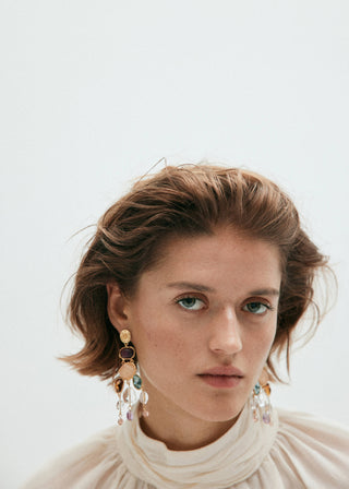 Aretes Largos con Detalles Piedra