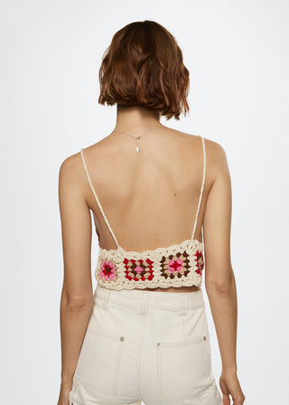 Blusa con Tejido de Crochet