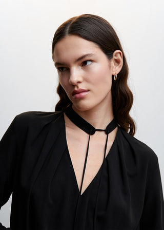 Camisa Manga Larga con Detalle Lazo