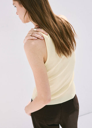 Camiseta de Tirantes con Detalle Encaje