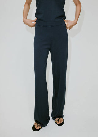 Pantalon Almibi.