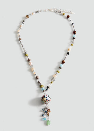 Collar Clara.