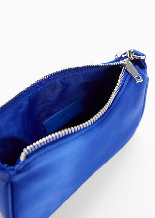 Bolso Satinado con Asa de Cadena
