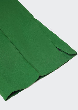 Pantalón Recto con Detalle de Pinzas