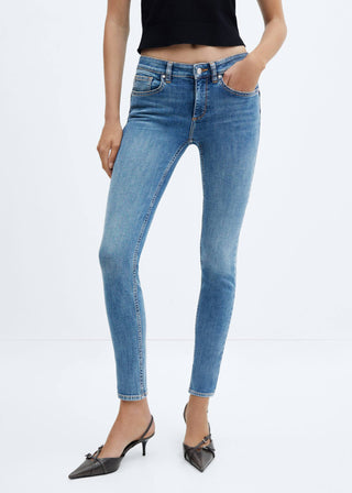 Jeans Skinny Corte Push Up