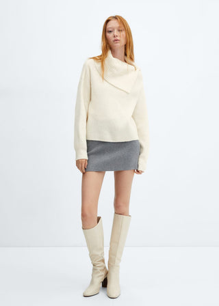 Sudadera Cuello Asimétrico de Canalé