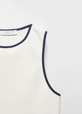 Camiseta Crop con Ribetes en Contraste
