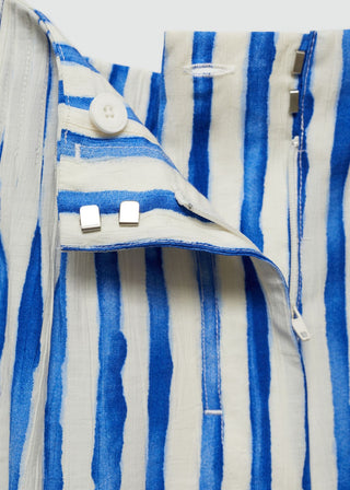 Short Talle Medio con Estampado de Rayas