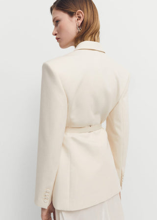 Blazer Estructurada con Cinturón Desmontable