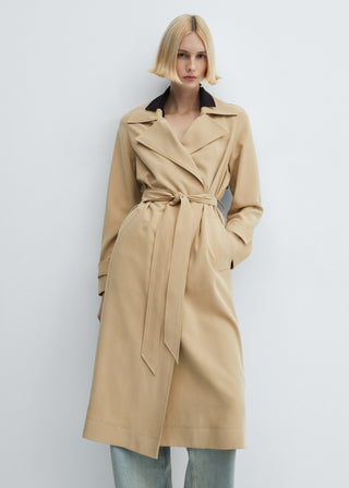 Gabardina Larga con Solapas