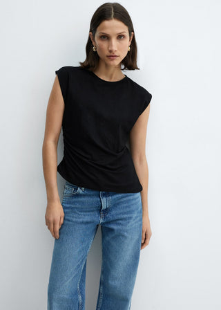 Blusa Cuello Redondo con Bajo Asimétrico