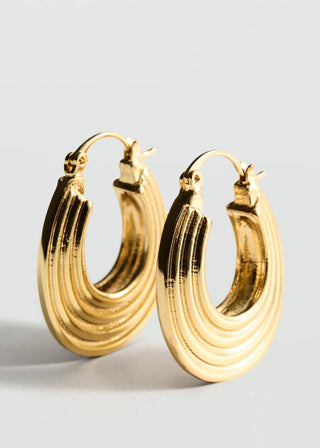 Aretes Medianos con Relieve