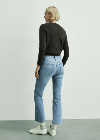 Jeans Corte Flare Talle Medio