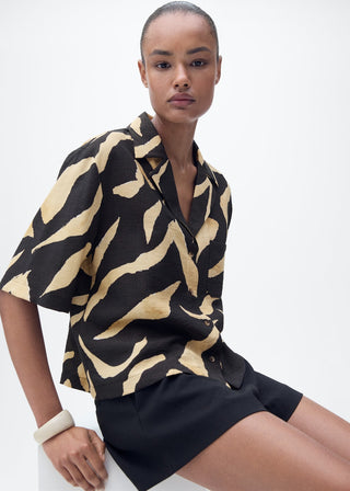 Camisa Manga Corta con Estampada