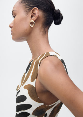 Vestido Cuello Asimétrico con Estampado