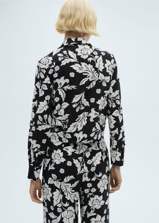 Blusa con Nudo Estampado Floral