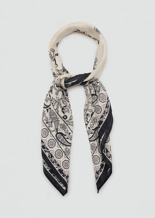 Pañuelo Satinado con Estampado Paisley