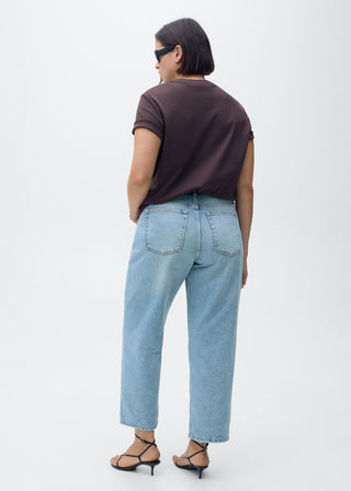 Jeans Rectos Tiro Medio con Bolsillos
