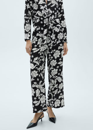 Pantalón Recto con Estampado Floral