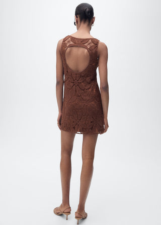 Vestido con Espalda Abiera de Crochet