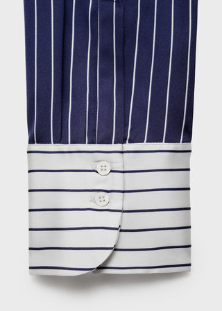 Camisa Satinada con Estampado de Rayas