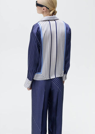 Camisa Satinada con Estampado de Rayas