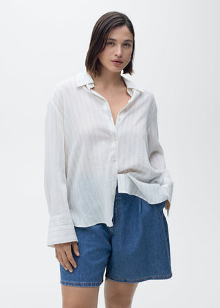Short Denim con Detalle de Pinzas