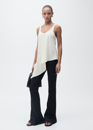 Blusa de Tirantes con Bajo Asimétrico