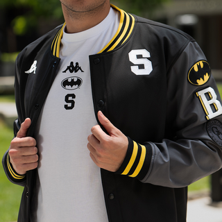 PREVENTA Jacket Varsity Batman Saprissa.