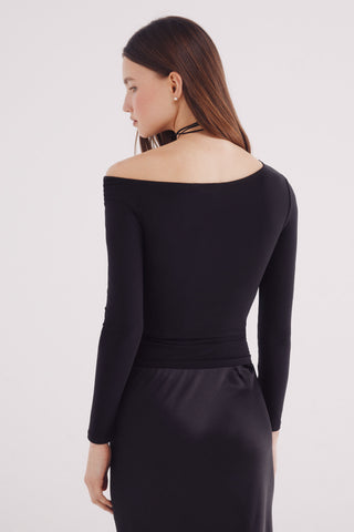 Blusa Manga Larga con Escote Asimétrico