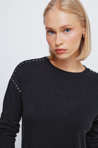 Camiseta Manga Larga con Detalle Tachuelas