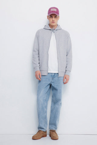 Sudadera Básica con Cremallera y Capucha