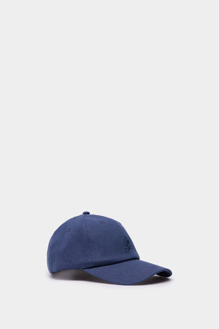 Gorra Básica con Logo en Relieve