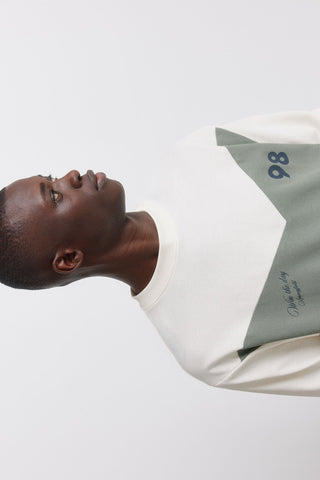 Camiseta Manga Larga con Gráfico Delantero