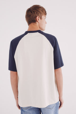 Camiseta Manga Corta con Gráfico