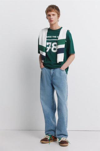 Camiseta Manga Corta con Gráfico